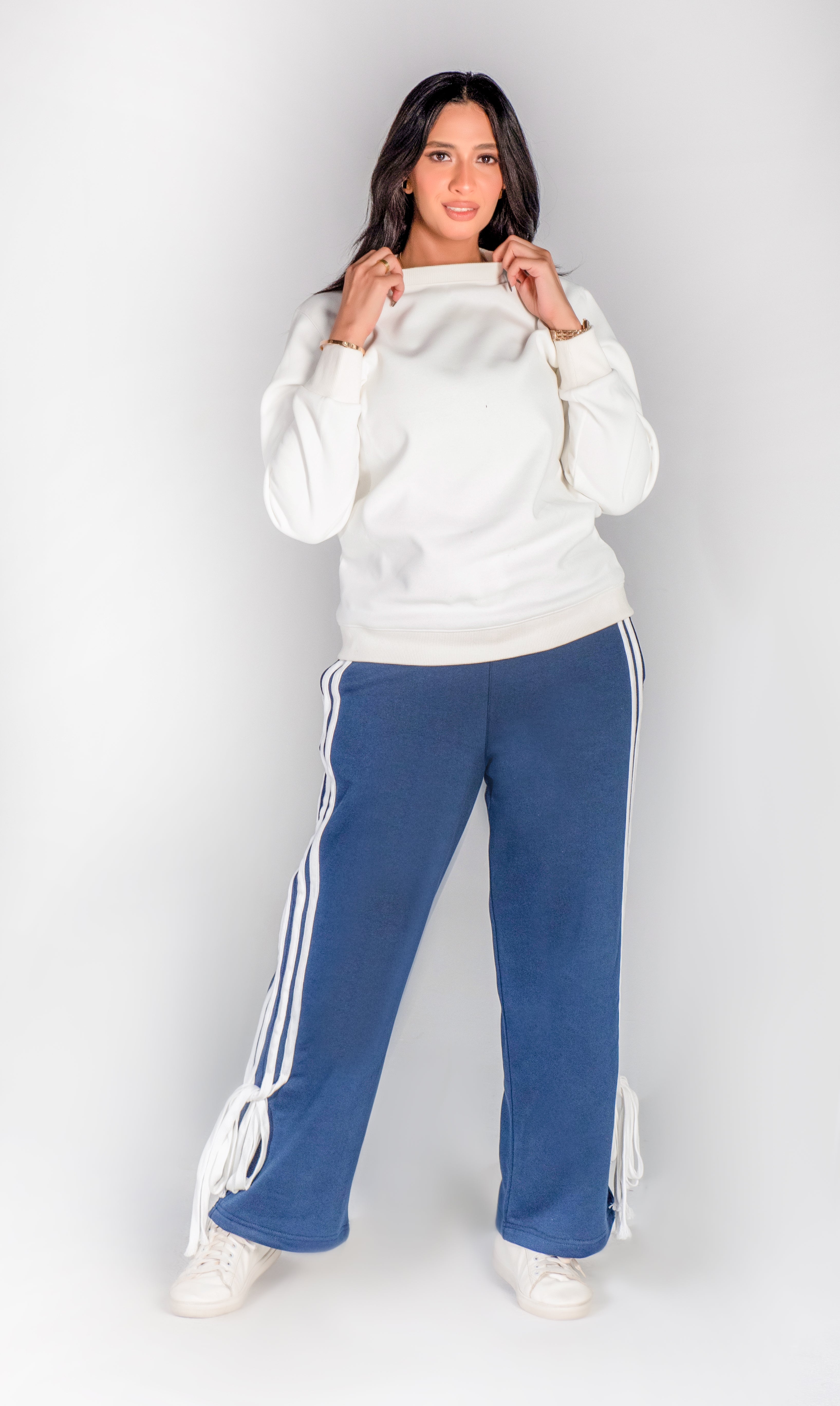 sport pants with stripes