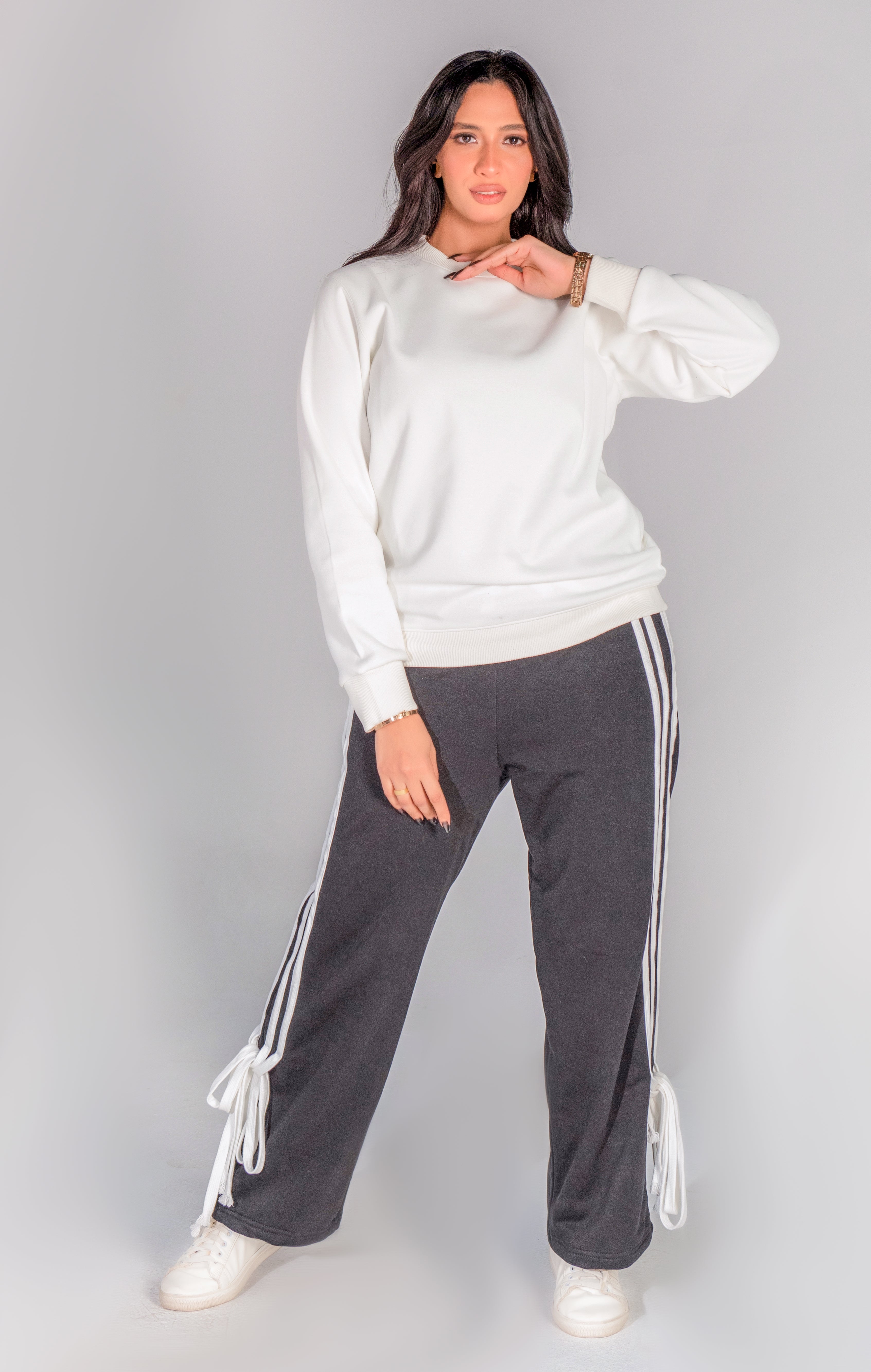sport pants with stripes