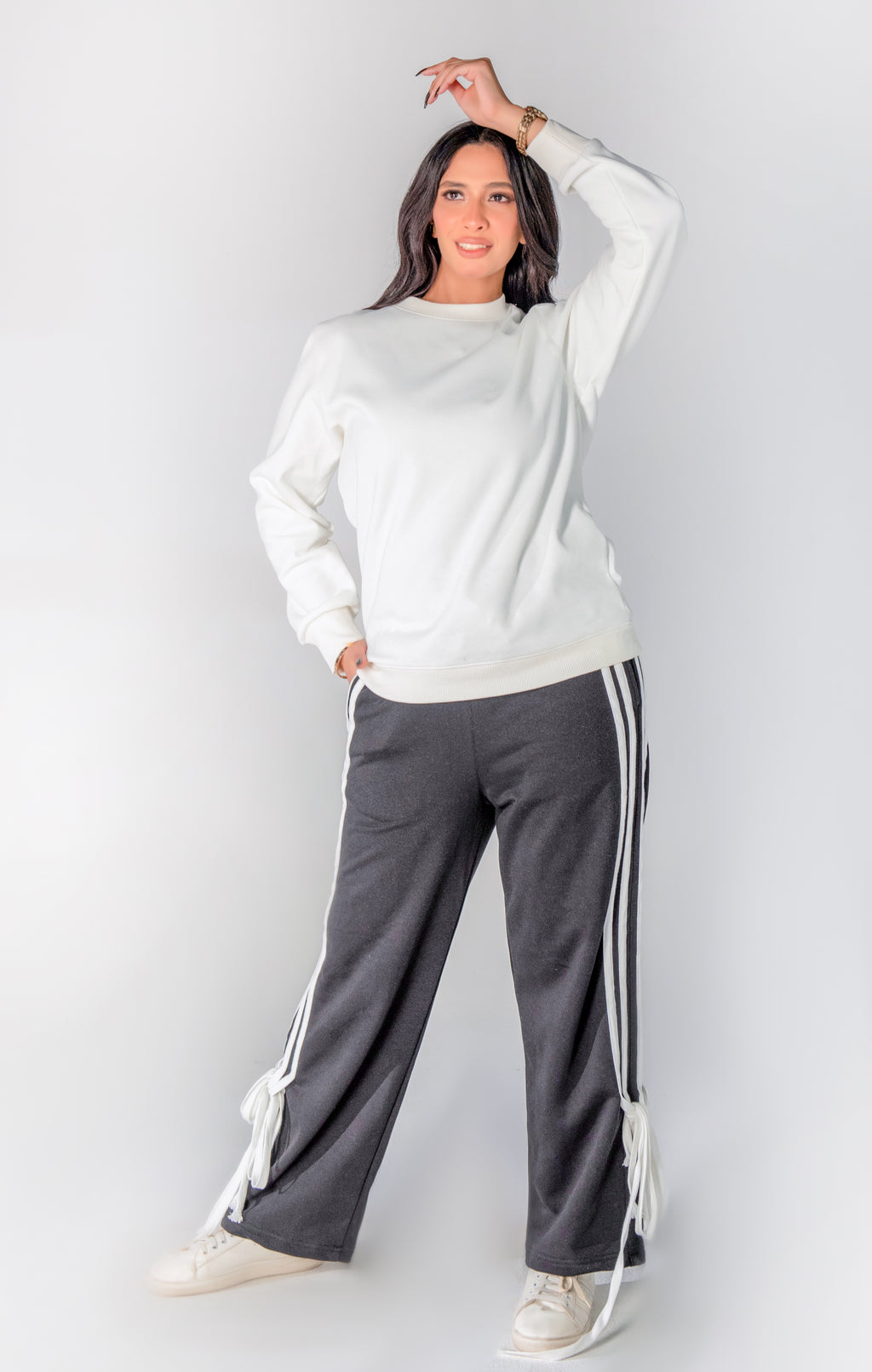 sport pants with stripes