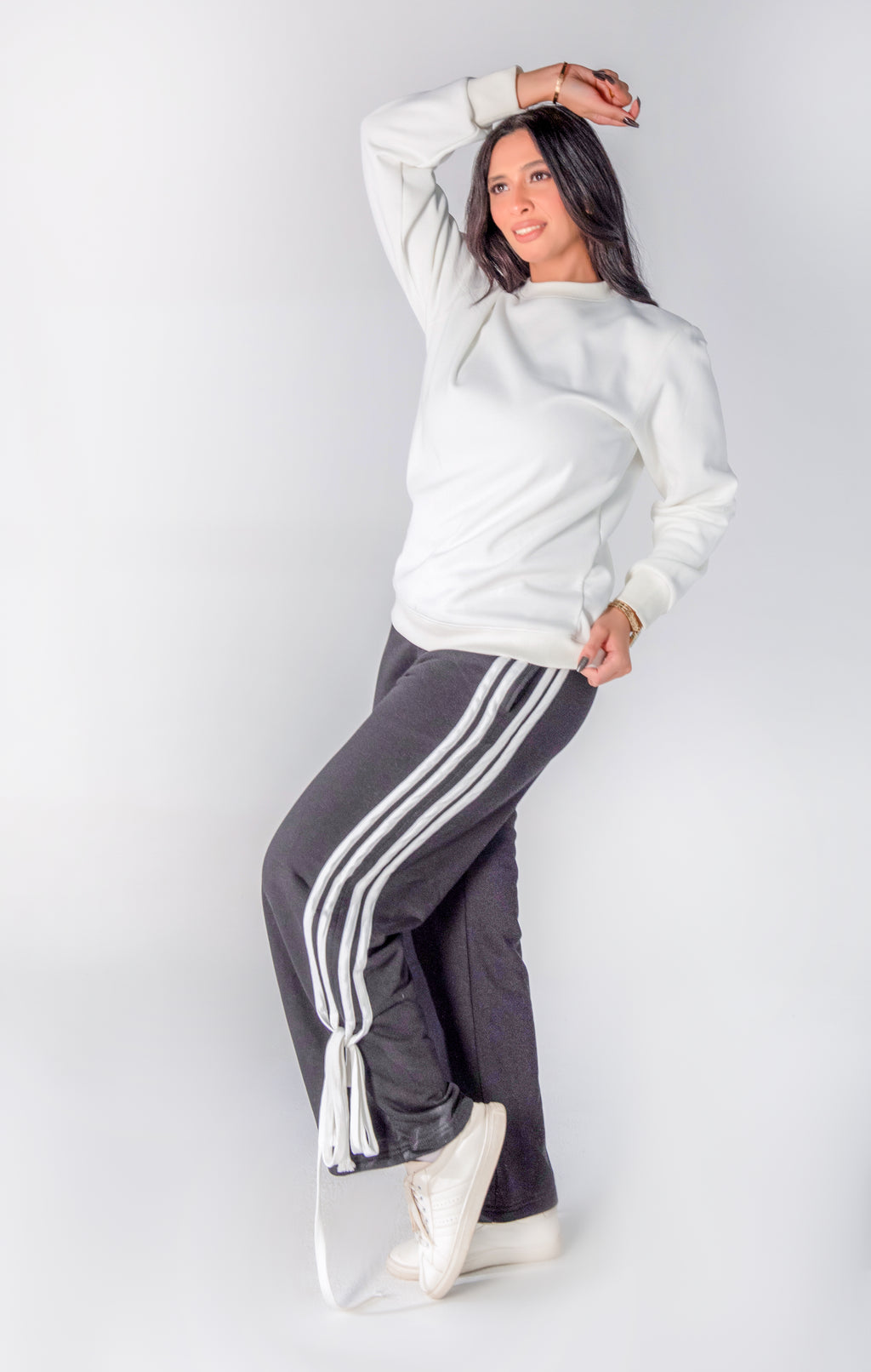 sport pants with stripes