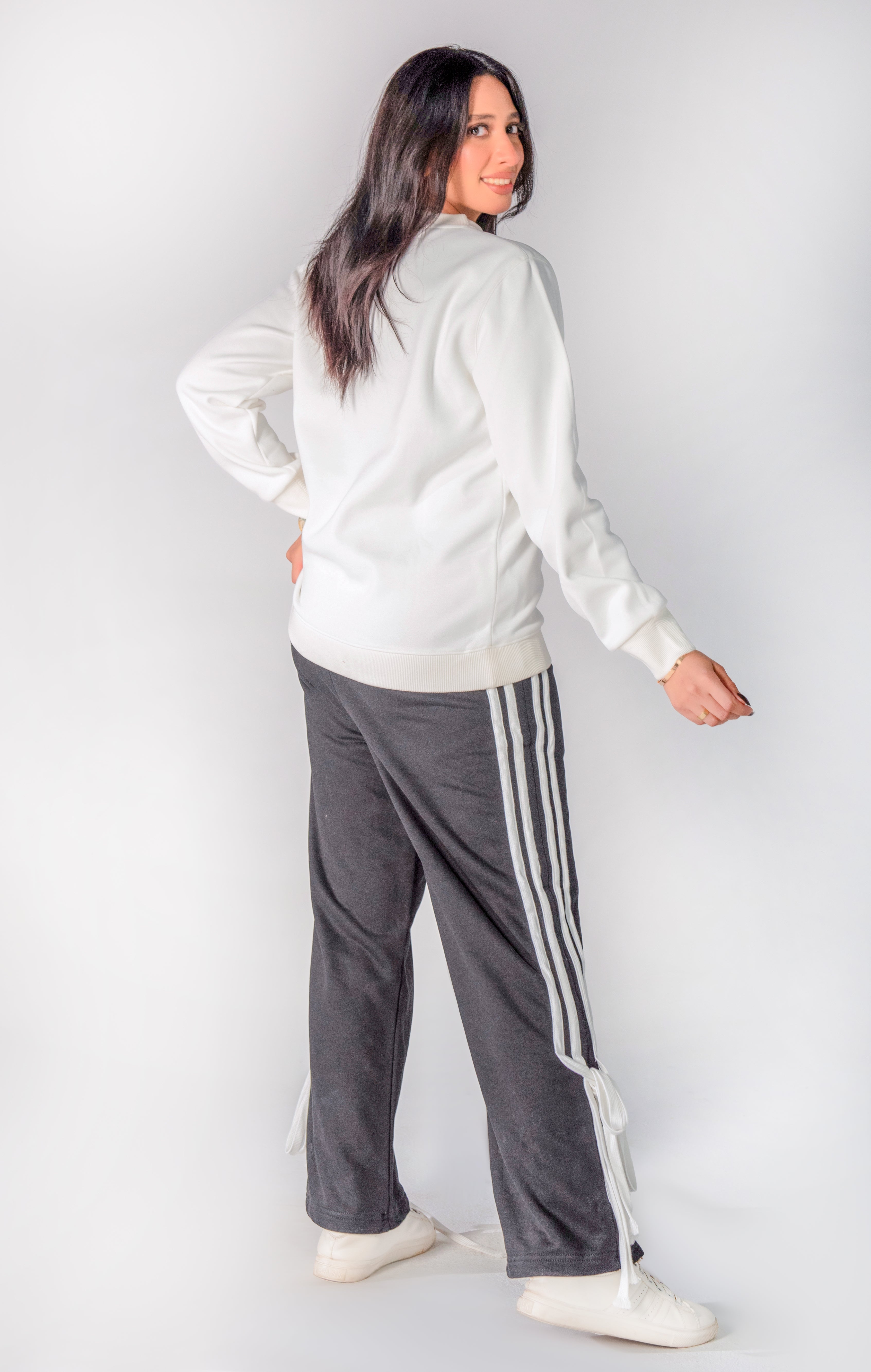 sport pants with stripes