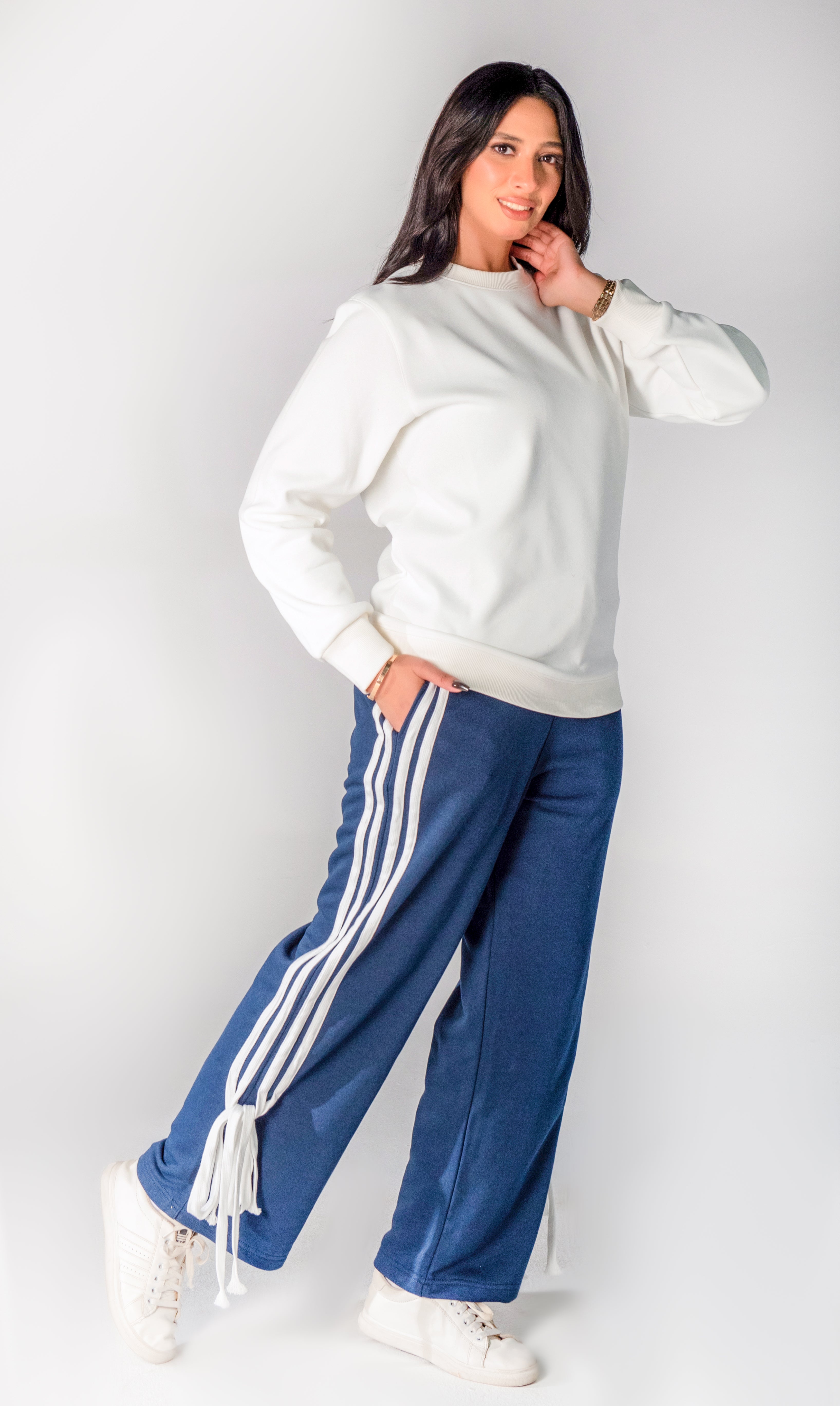sport pants with stripes