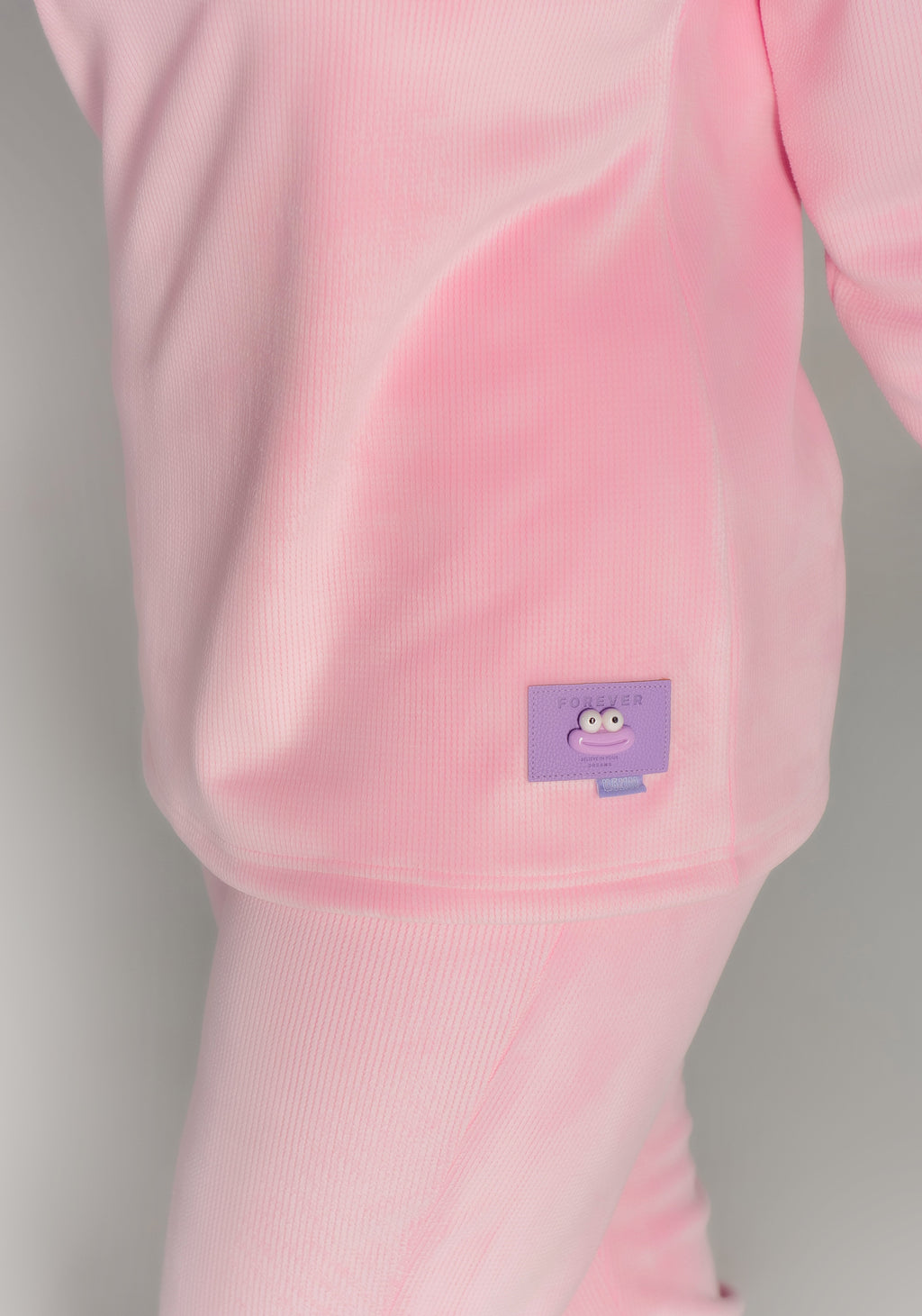 cut out velvet set with toy